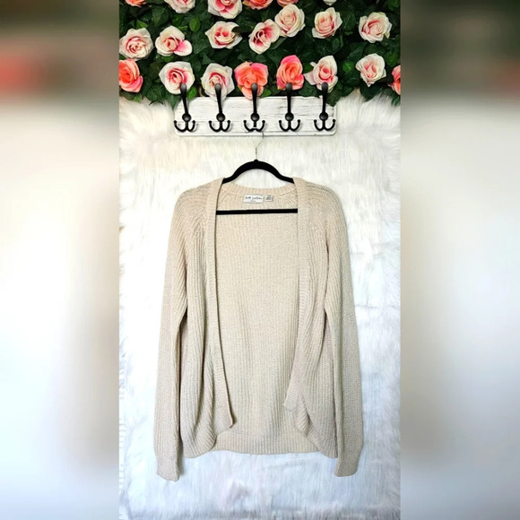 J.J. Denmark Classic Openknit Cream Cardigan - Picture 1 of 6